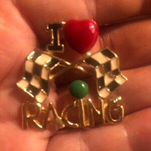 I ❤️ Racing Pin